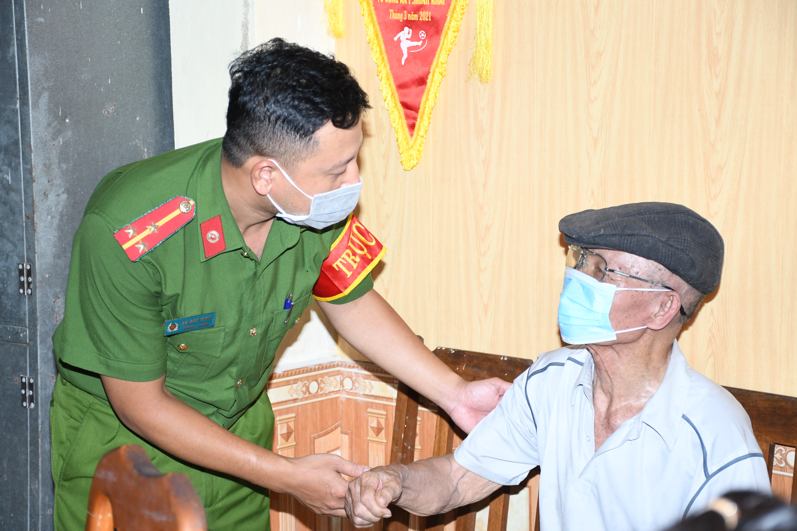 Thông báo lịch và hướng dẫn cấp căn cước công dân gắn chíp điện tử ngày 14/6/2021 trên địa bàn thành phố